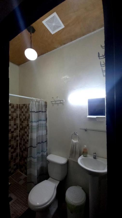 Casa Vieja Guest House Санта Ана Екстериор снимка