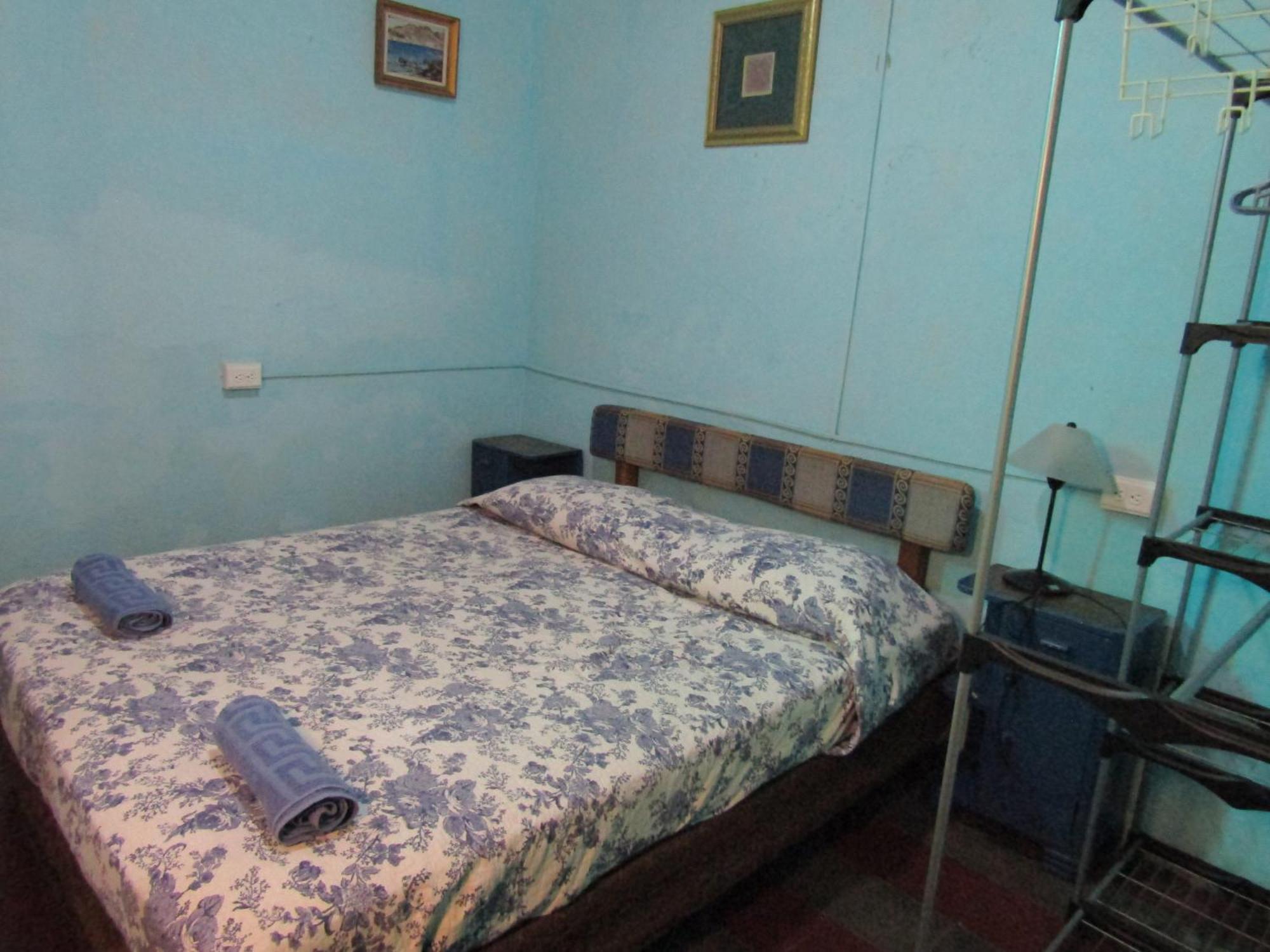 Casa Vieja Guest House Санта Ана Екстериор снимка