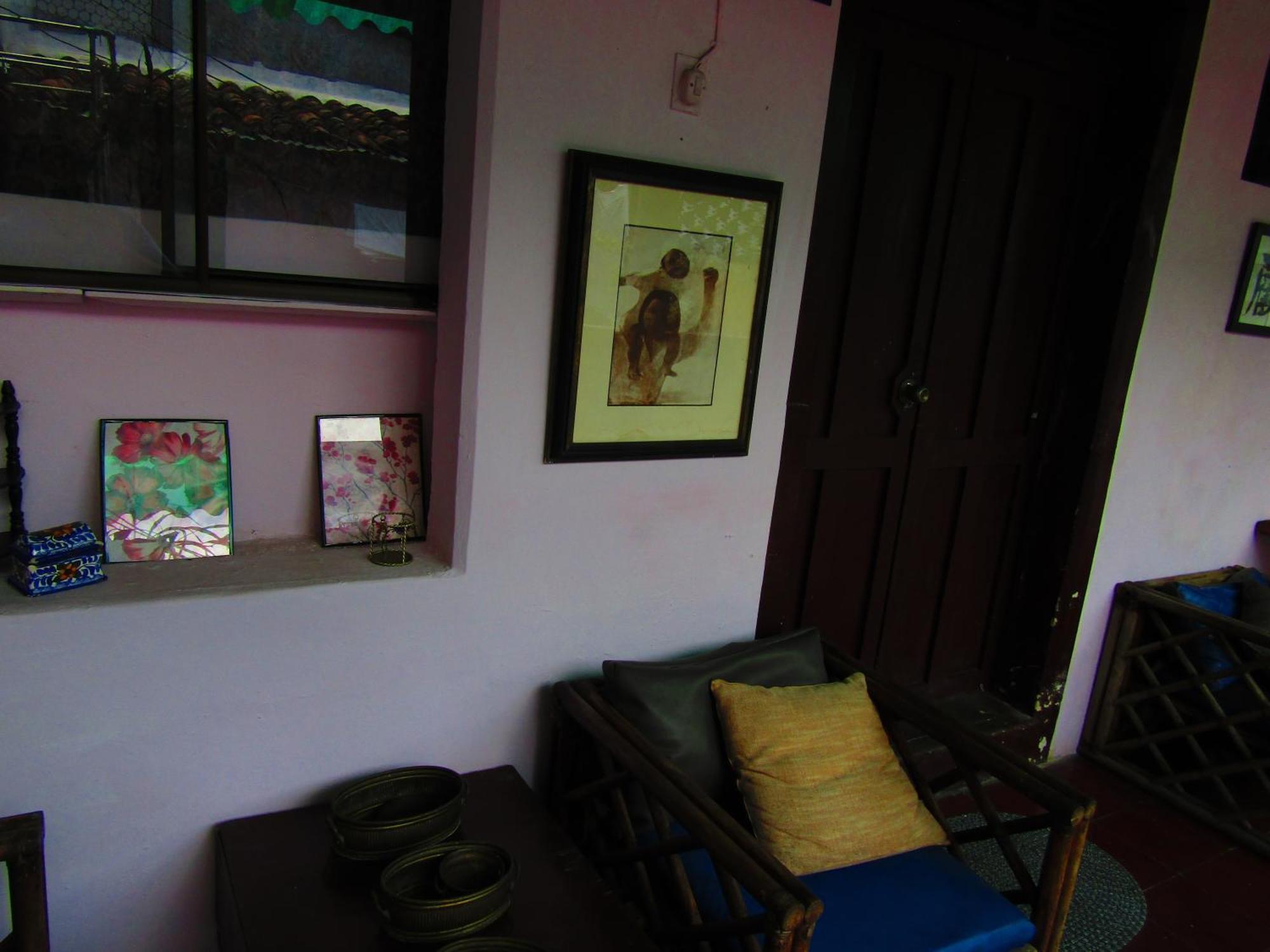 Casa Vieja Guest House Санта Ана Екстериор снимка