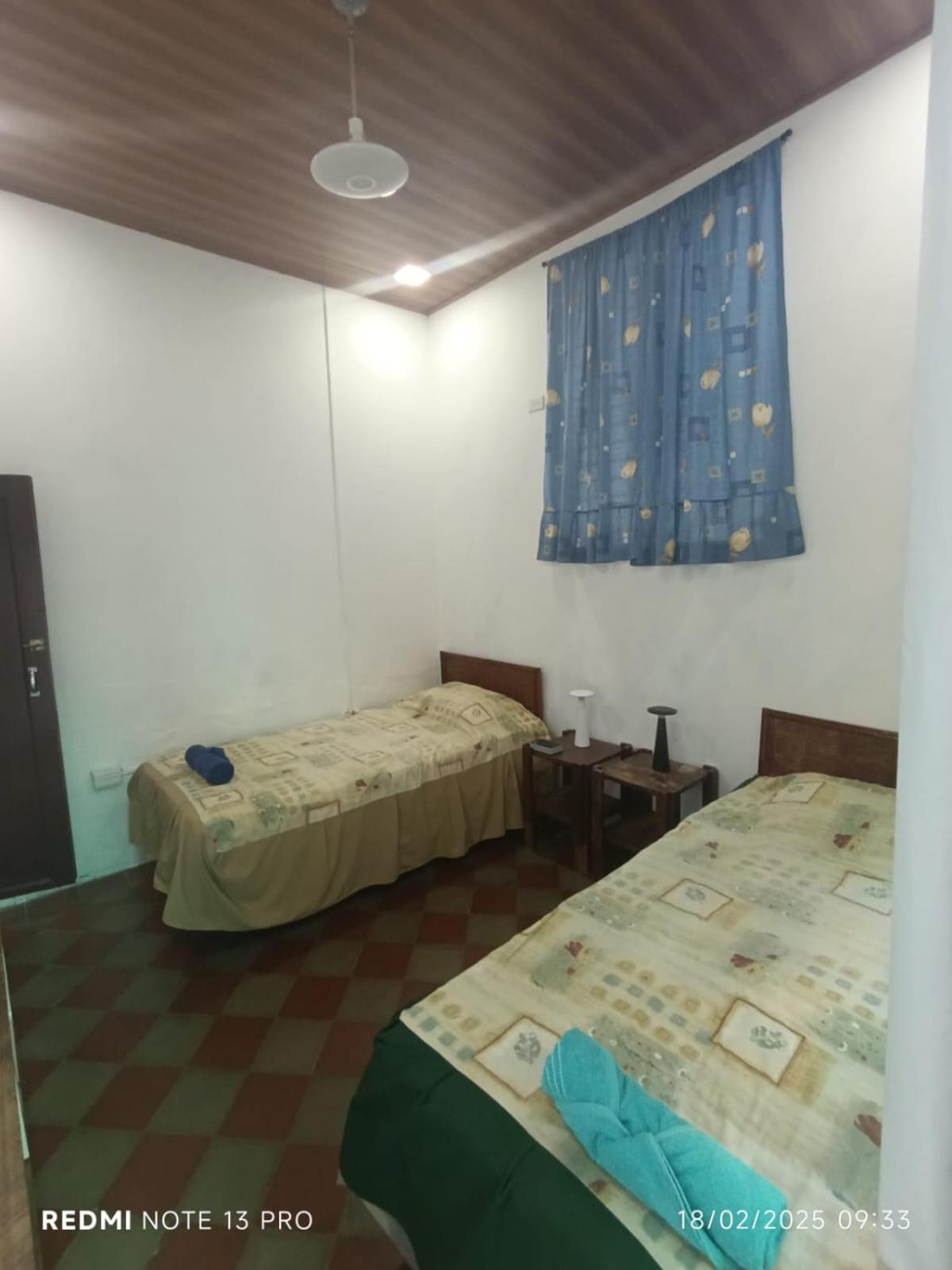 Casa Vieja Guest House Санта Ана Екстериор снимка